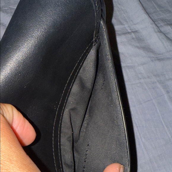 Charter Flap Crossbody 18 - Picture 14 of 16